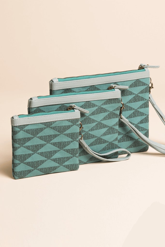 Manaola Wristlet in Teal and Green