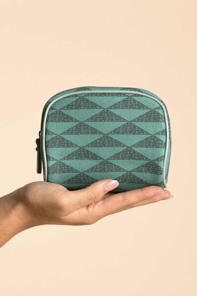 Manaola Clutch in Teal and Green