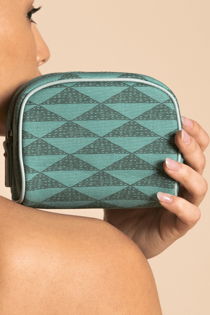 Manaola Clutch in Teal and Green