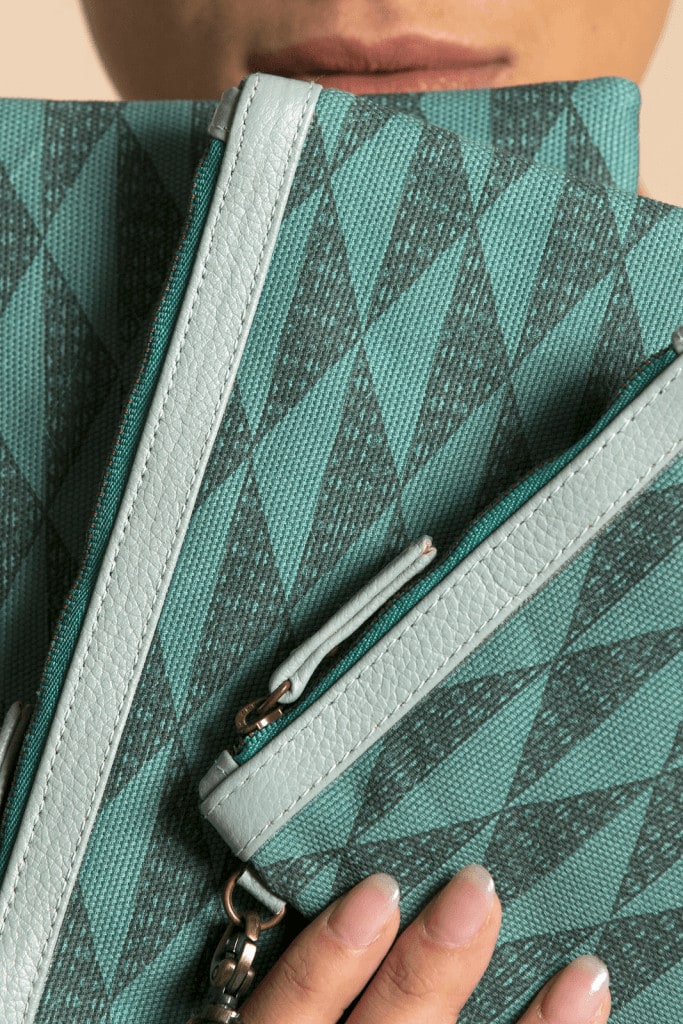 Manaola Clutch in Teal and Green