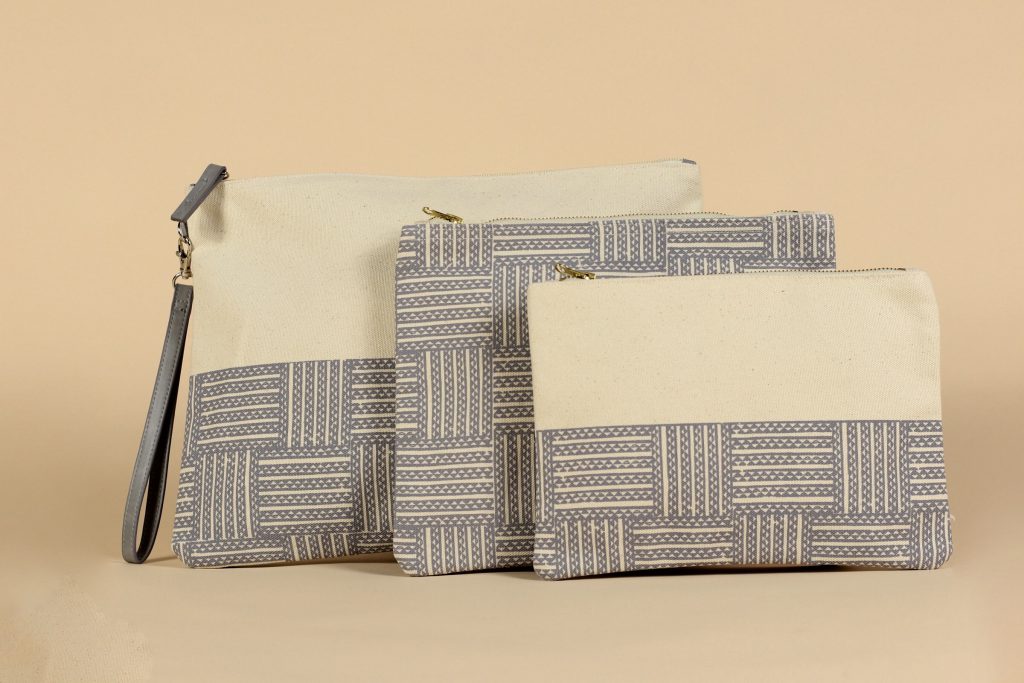 Variety of Pouches in Blue/Grey in various sizes