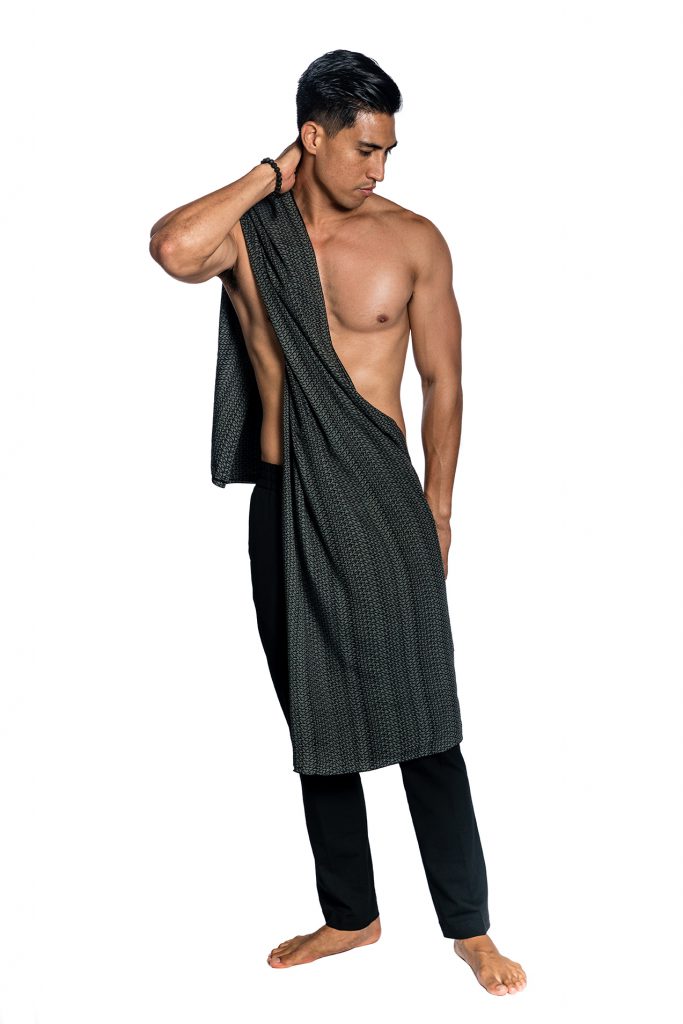 Male model holding Grey Pareo