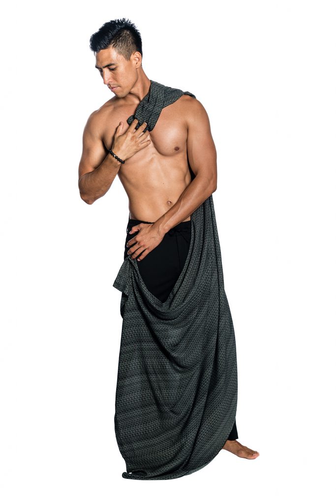 Male model holding Grey Pareo