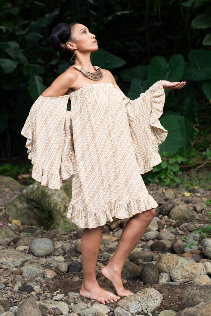 Model wearing Leinani Dress in Tannin/Moonbeam Hulu Nene - Front View