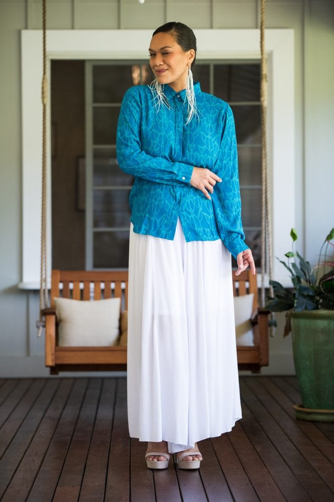 Model wearing Top Sexatary in Blue/Blue Grass Kapualiko - Front View