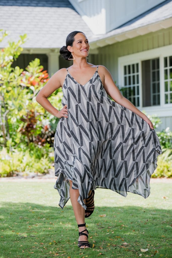 Model wearing Pualahilani Dress in Black Windchime Kanaloa Pattern - Front View