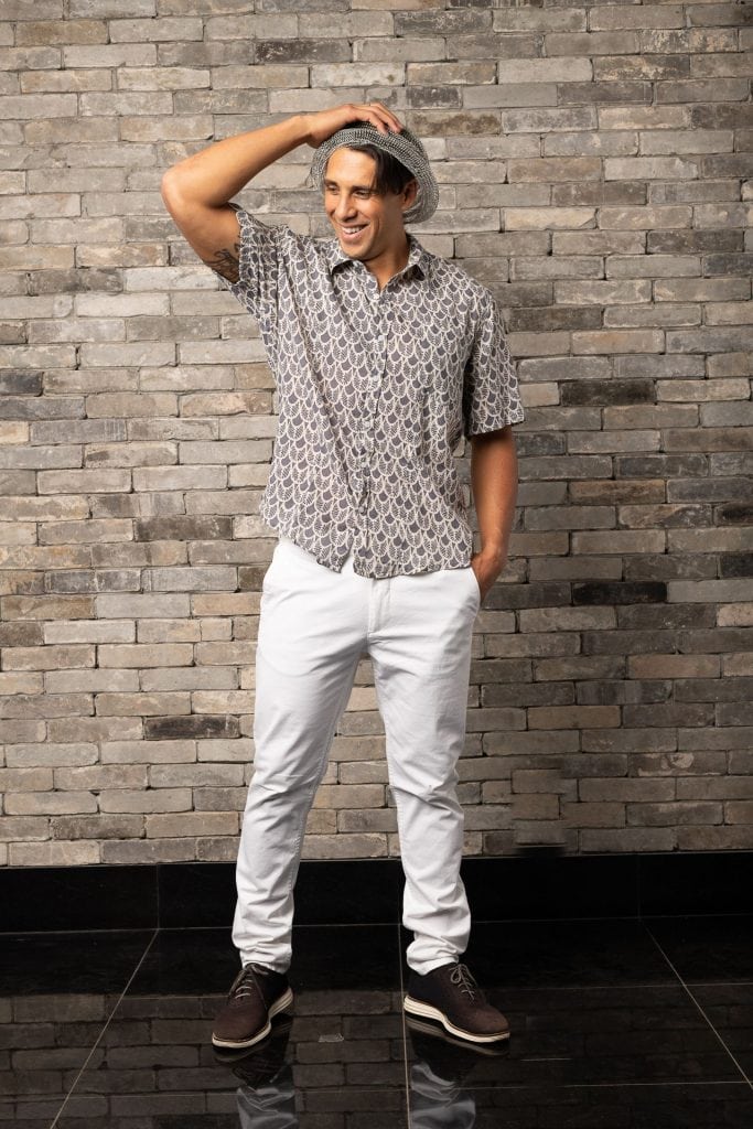 Male model wearing Hilo Shirt S-S - Front View