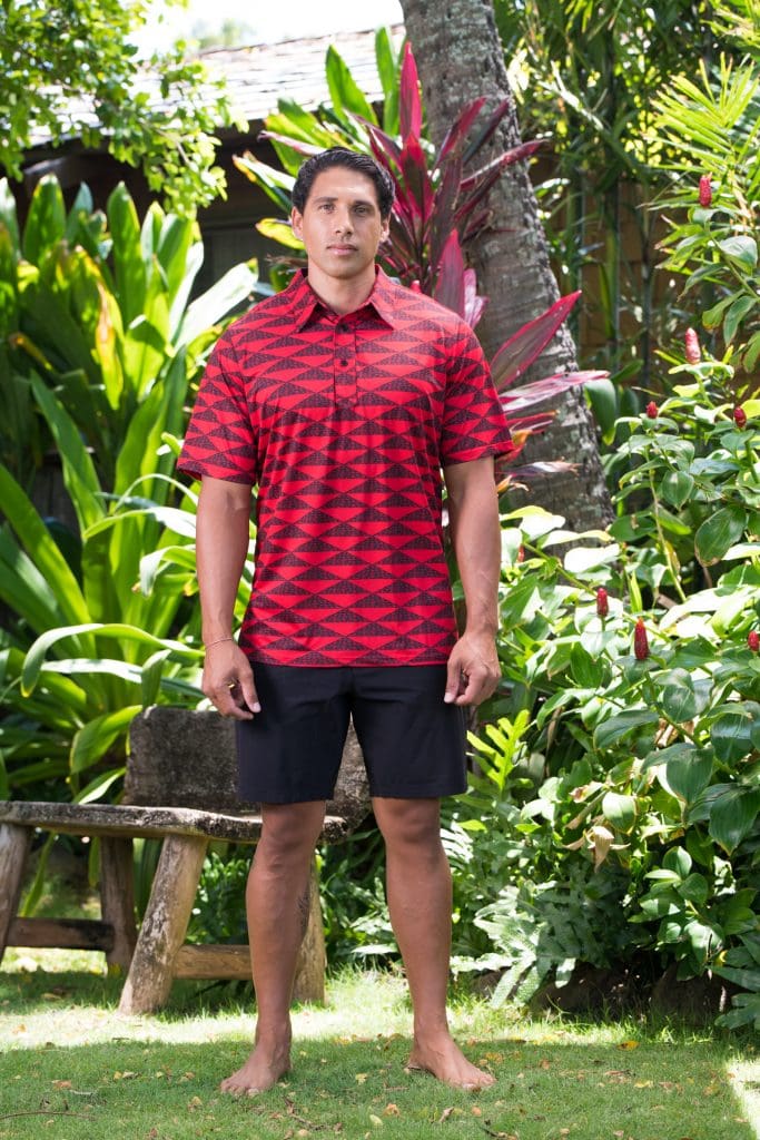 Male model wearing Golf Aloha Pullover in Chinese Red-Black Mauna Pattern - Front View