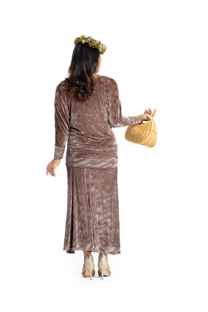 Model wearing Kanoe Cold Shoulder in Angel Wing Amau Pattern- Back View