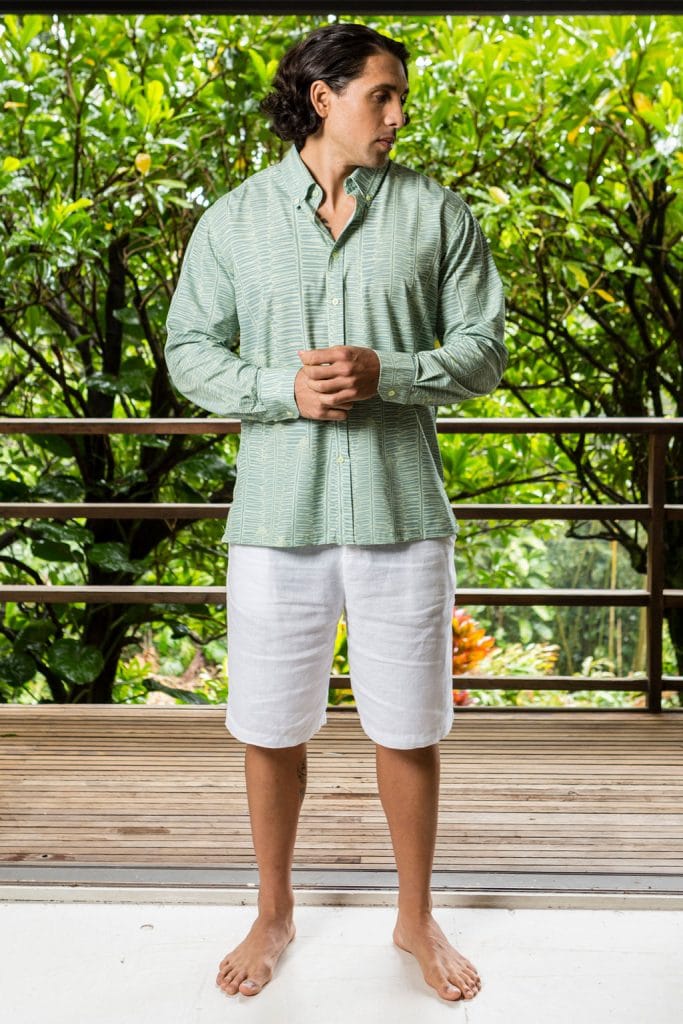 Male Model Wearing Mahalo Shirt in Lily Pad Margarita Kupukupu Pattern