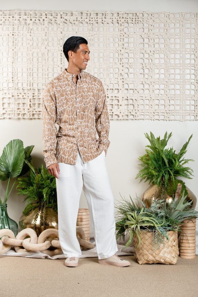Male model wearing Aloha Shirt L-S in Carob Brown/White Kapualiko - Front View