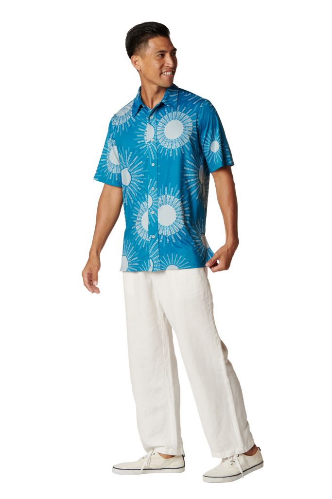 Male model wearing Aloha on the Green in Kanehoalani print and Seaport/Illusion Color - Front View