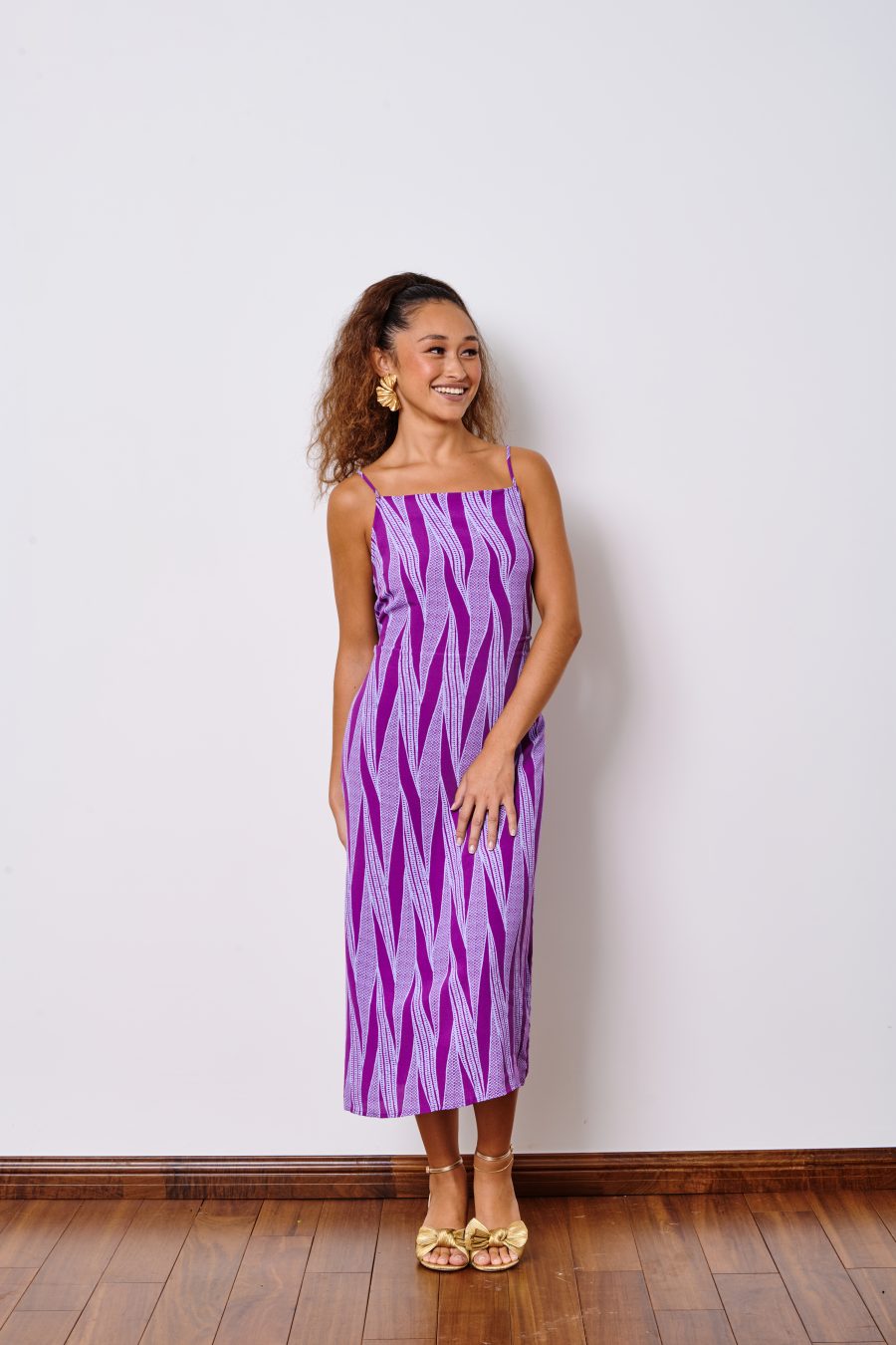KEANUENUE DRESS