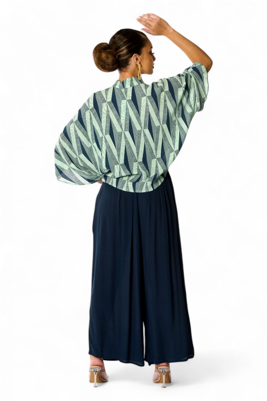HIHIMANU TOP