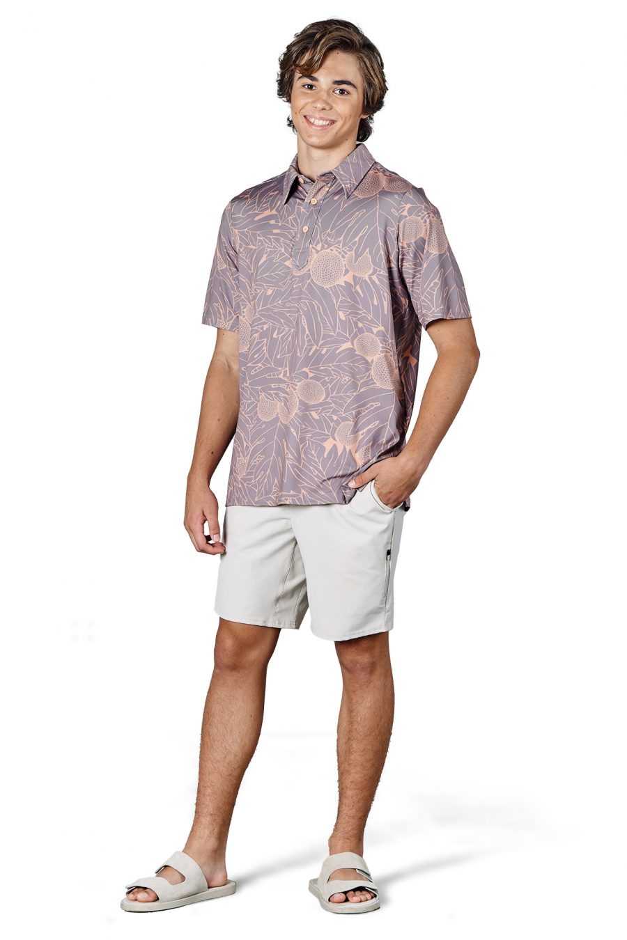 ALOHA ON THE GREEN PULLOVER