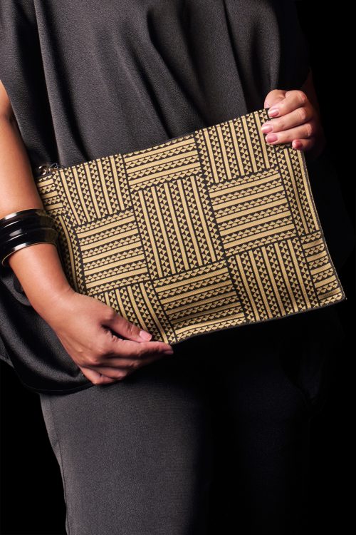 PAALIMA ZIPPER CLUTCH